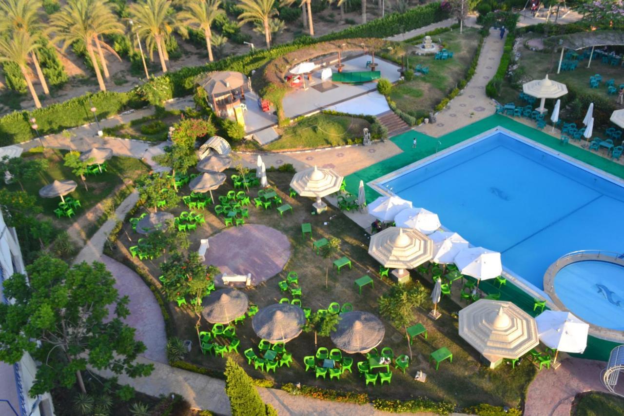Green Desert Sadat City Екстер'єр фото